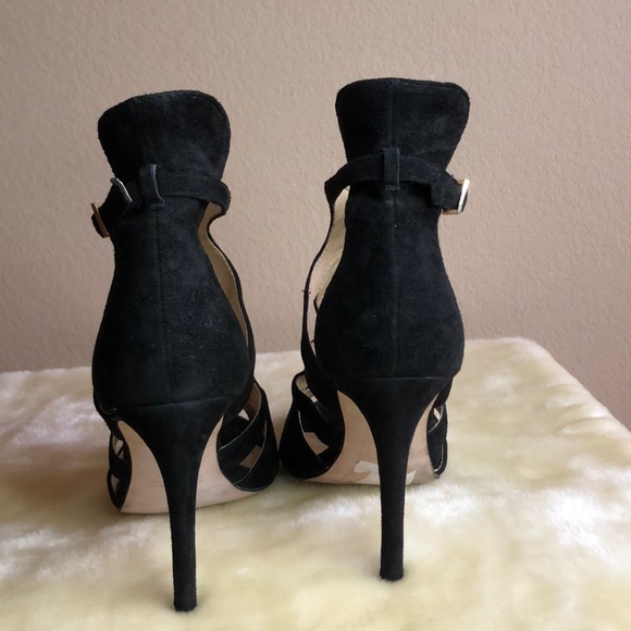 Zara Basic Suede Shoe - Picture 6 of 6